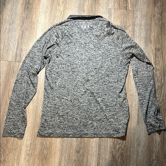 Under Armour Gray Long Sleeve Top - Picture 5 of 6